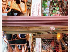 -东巴婆婆云南鱼豆花火锅(大东门店)