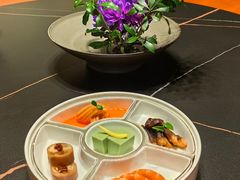 -翕间食·精致淮扬菜(江苏大剧院店)