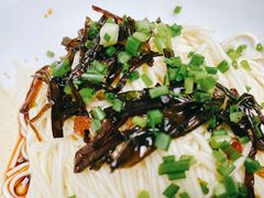 葱油拌面-沪西老弄堂面馆(定西路店)