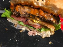 -HIGH FIVE哈福手工汉堡(桂林路店)