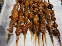 -马路牙子地桌烤肉(工体店)