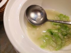 鱼肚絲瓜汤-忆厨禾中餐厅
