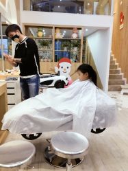 -奇怪的独角兽亲子理发沙龙