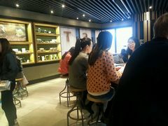 -星巴克(西藏路店)