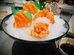 刺身三文鱼-御花园·粤菜·海鲜火锅(中山公园店)