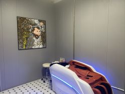 -老男孩男士理容馆·理发·烫染·修面