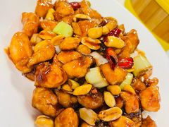 宫保鸡丁-天和晟烤鸭店(世纪坛店)