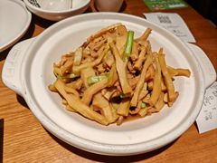 -吕氏疙瘩汤·新鲁菜(济南万象城店)