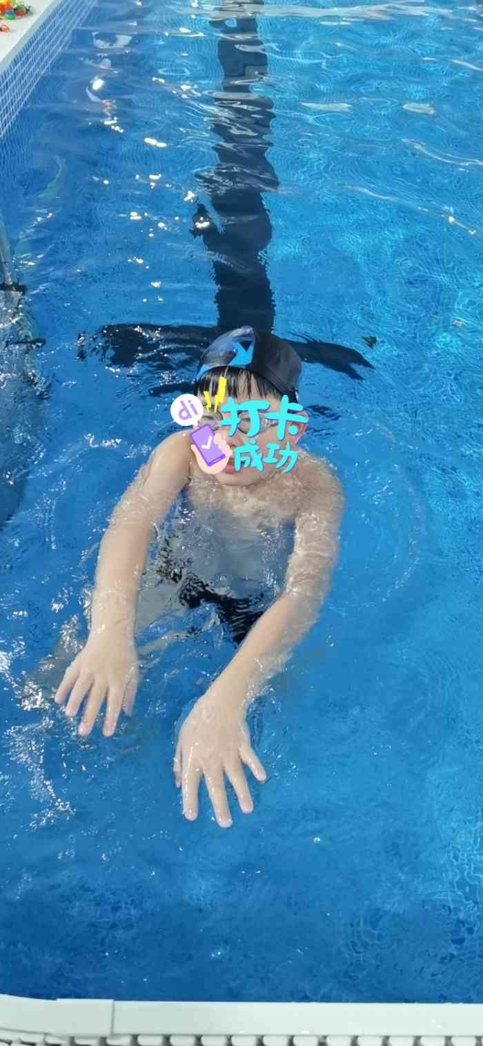 场地也够大,而且带游泳 博康游泳健身(西小马店) 061442/人 通州区