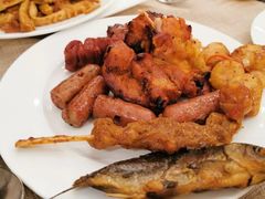 -东方红海鲜百汇(国际大厦店)