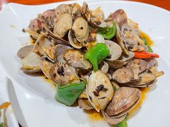 鼓椒炒花蛤-金穗园·砂锅粥.醉鸡煲火锅(长寿路店)