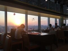 靠窗位-麦茜哥牛扒城(中银店)