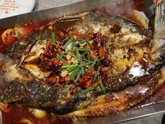 -鸣记脆皮烤鱼·海鲜烤鱼(马栏店)