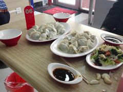 -赵奶奶水饺锅贴小酒馆(丁字沽店)
