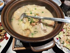 -五谷丰登农家院·地道胶东菜·海鲜烧烤(威海店)