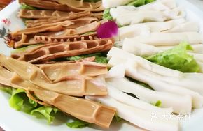 Tender Spring Bamboo Shoots