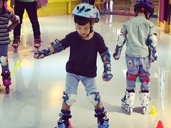 -阿布溜溜·轮滑(21世纪太阳城店)