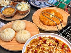 -百彦蒙古包·碳烤羊排·手抓羊肉(万江首店)