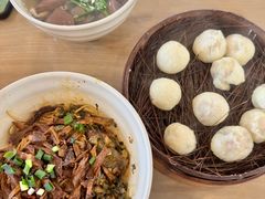 -佬钱湾仔(衣裳街店)