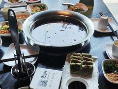 -老船舫·现做活鲜鱼馆(东郊记忆店)