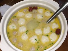 鱼丸肉丸汤-鑫小城故事·砂锅·排骨藕汤(兴业路店)