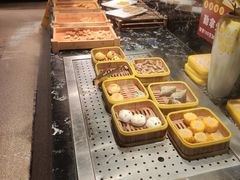 -釜御山海鲜烤肉火锅自助(新城市中心店)