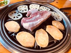 -唯成•韩国炭火烤肉 유성고기