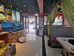 -边江铁锅炖鱼(振八街店)