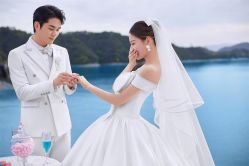 -巴黎恋人婚纱摄影(东莞总店)