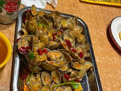 -喝丢一只鞋海鲜烧烤·海肠捞饭(东关街店)
