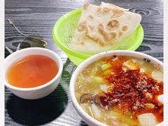 -邢老三肉丸糊辣汤(西安总店)