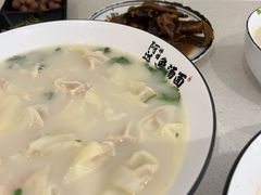 鱼汤小馄饨-阿达师傅鱼汤面