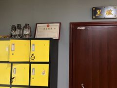 -不倒翁实景剧情密室逃脱(光明凤凰城站店)