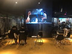 -VLines耀能运动24小时·月付制健身(京广桥店)