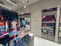 -泡泡玛特POPMART (北京超极合生汇店)