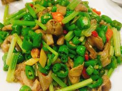 -芳芳餐厅(白沙路店)