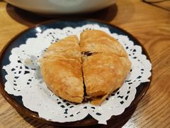 现烤鲜花饼-麦麦山云南菜(复地活力城店)