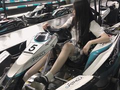 -e赛道卡丁车