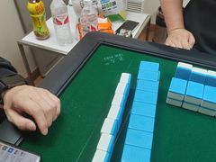 -翟韵茶咖棋牌