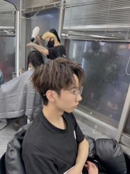 -藤野造型烫染·漂发