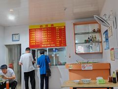 -上海老字号杨梅面条馄饨店(陈家春店)