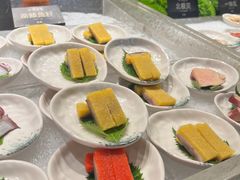 -雍容荟帝王蟹活龙虾展台自助(IFS黑金店)