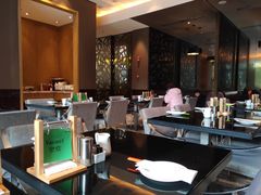 -上海漕河泾万丽酒店