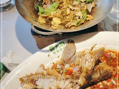 -费大厨辣椒炒肉(黄兴中心广场店)