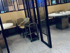 -七欣天香辣蟹火锅(闵行浦江欢乐颂店)