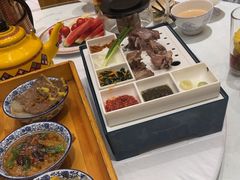 -回府君悦·疆派传承菜(西虹路店)