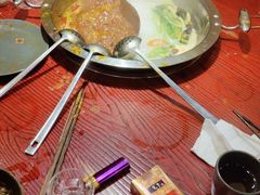 -谭鸭血老火锅(远大购物广场店)
