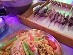 -夜火烤摊·东北烧烤酒场·老杨小黄鱼