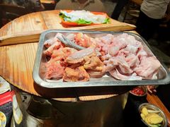 -地锅公社·现炒地锅鸡·地锅鱼·夜宵(罗锦路店)
