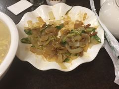 -金牌餐厅·天津菜·八珍豆腐·老爆三(瓷房子店)